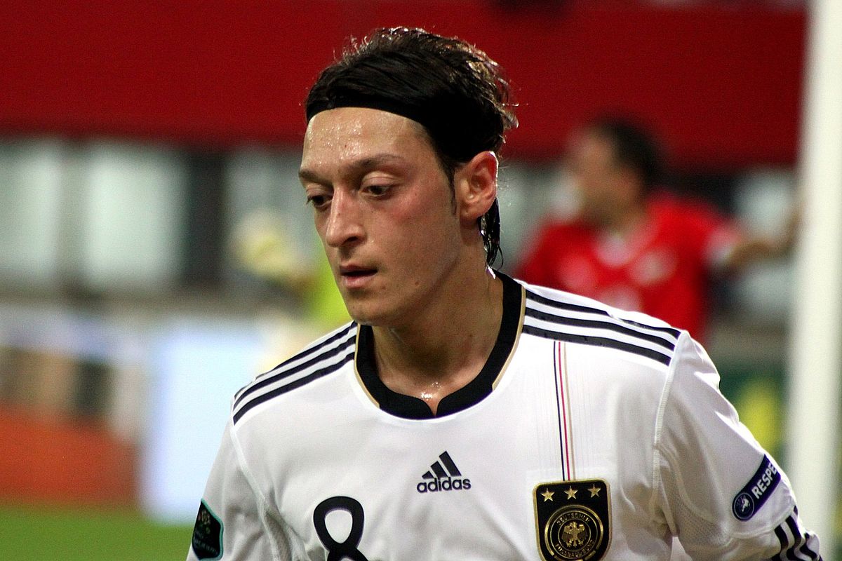 Mesut Özil