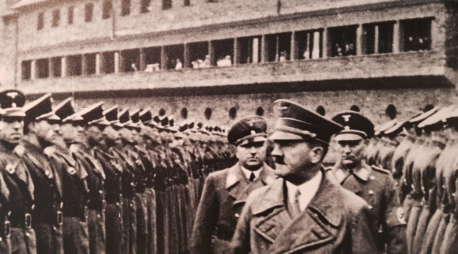 Hitler auf der Nazischule und Nazi-Ordensburg Vogelsang