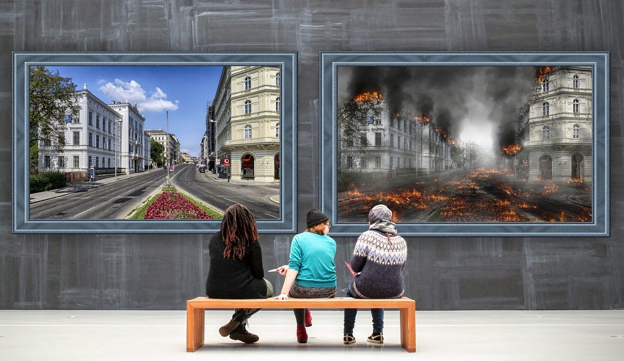 Krieg oder Frieden - Symbolbild