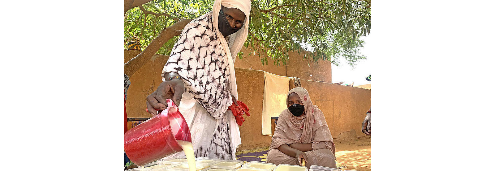 Flüchtlinge stellen Seifen her