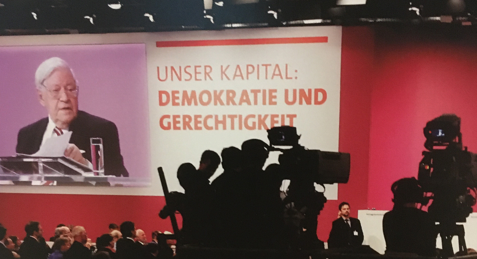 Ausstellungseröffnung "Helmut schmidt"