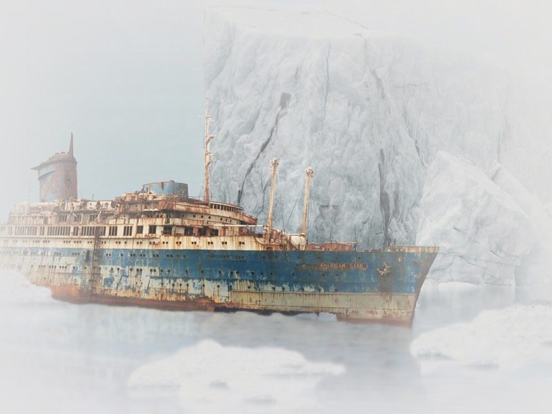 Eisberg mit Schrottdampfer