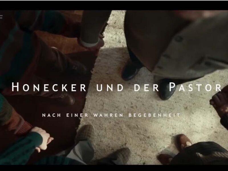 Titelbild Film "Honecker und der Pastor"