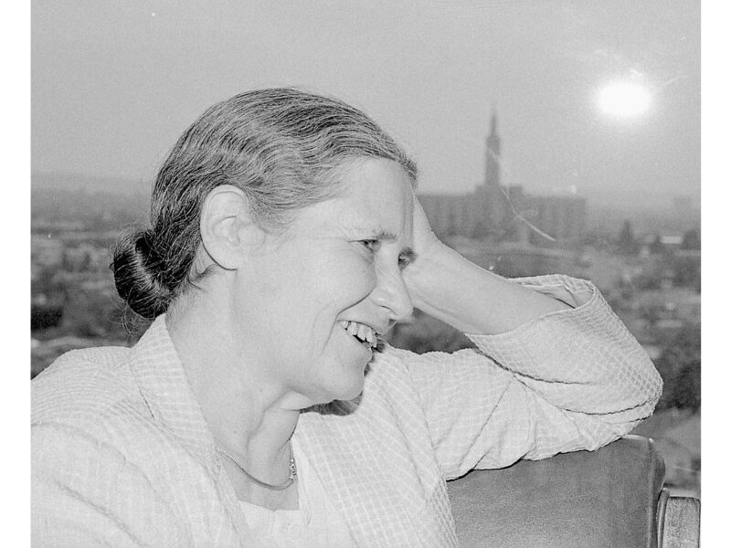 Doris Lessing, 1984