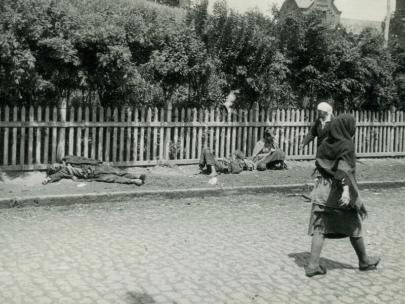 Verhungernde Bauern auf der Strasse, in Charkiw 1933