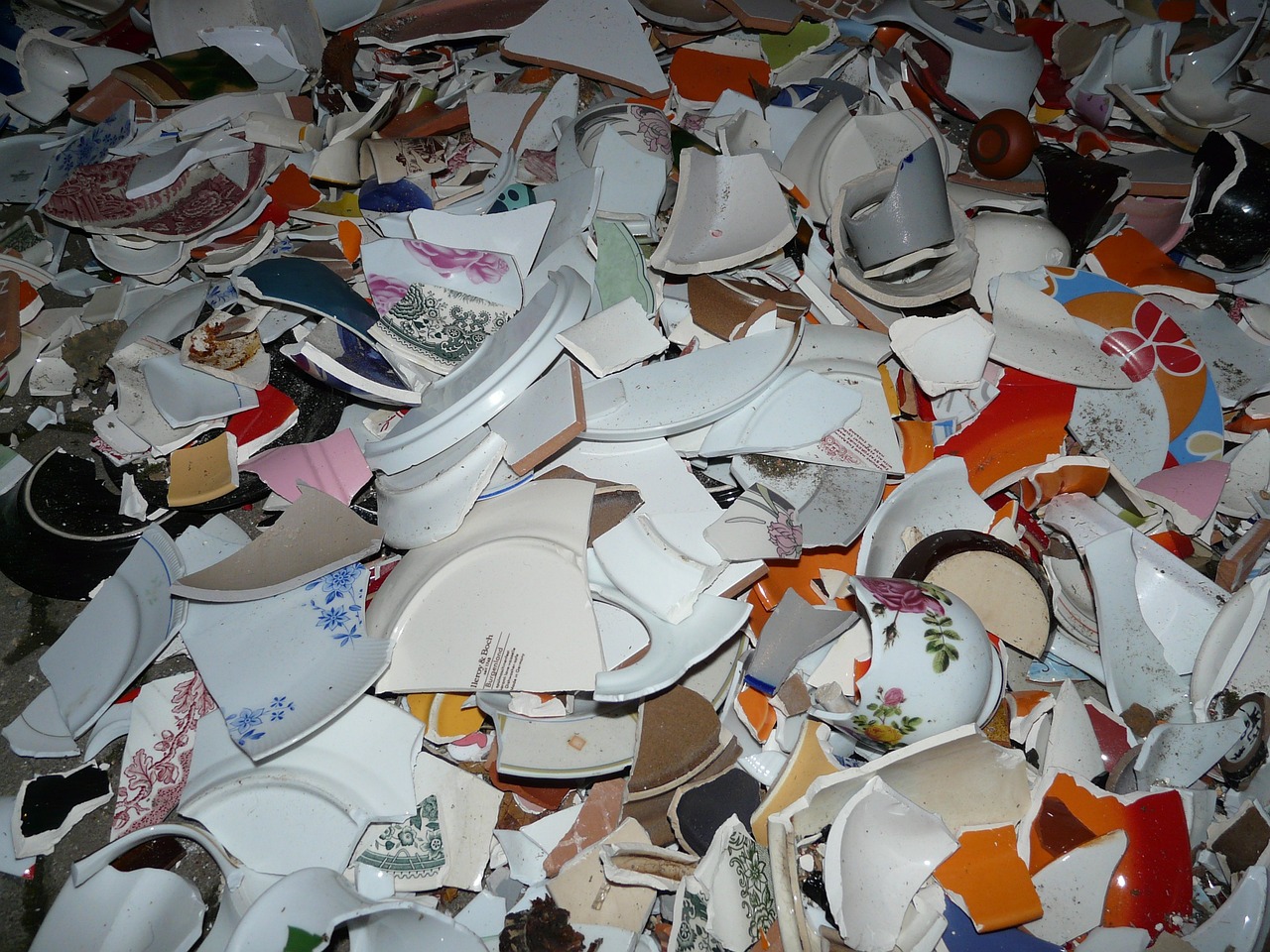 Zerbrochenes Porzellan