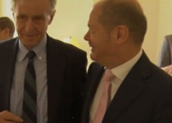 Hans-Ulrich Klose mit Olaf Scholz