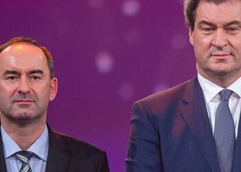 BR, Bayerisches Fernsehen, Frankenhalle, Hubert Aiwanger, Markus Söder, Sendung: Sternstunden-Gala 2018, Sternstundengala