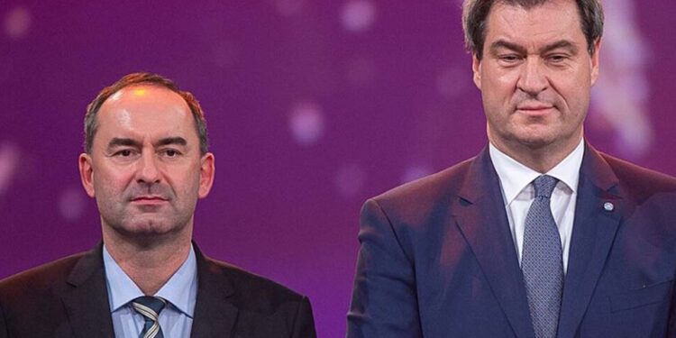 BR, Bayerisches Fernsehen, Frankenhalle, Hubert Aiwanger, Markus Söder, Sendung: Sternstunden-Gala 2018, Sternstundengala