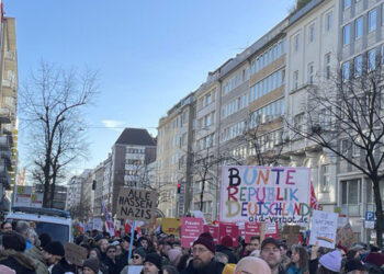 Impressionen von der Anti-AfD-Demo in Düsseldorf, 27.1.2024
