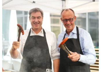 Friedrich Merz, Markus Söder und zwei Würstchen. Screenshot X bzw. Twitter des Accounts von Markus Söder