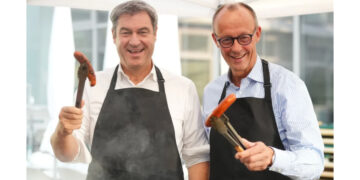 Friedrich Merz, Markus Söder und zwei Würstchen. Screenshot X bzw. Twitter des Accounts von Markus Söder