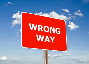 Schild "Wrong Way"
