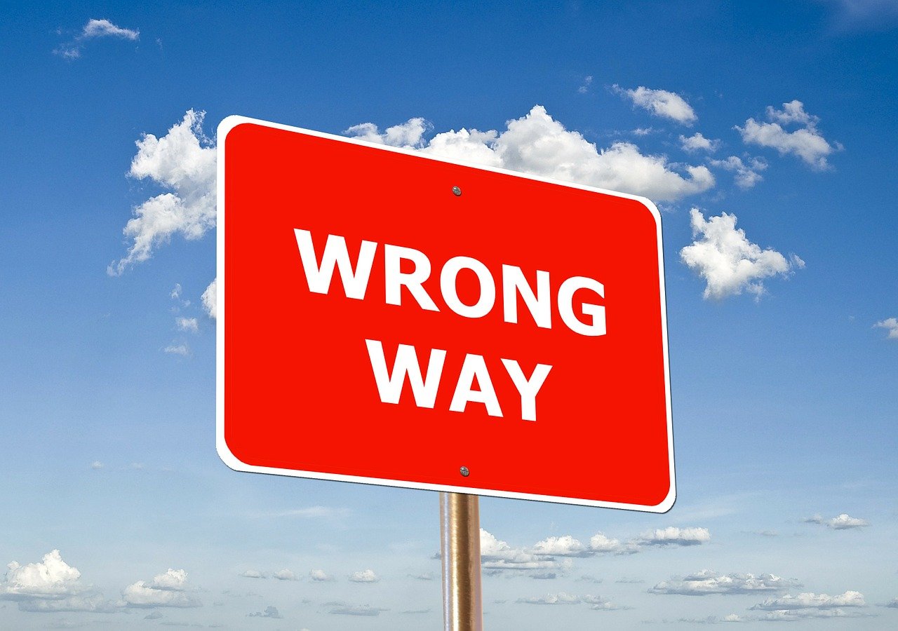 Schild "Wrong Way"