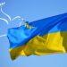 Ukrainische Flagge mit Friedenstaube