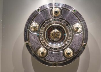 Meisterschale, Deutsches Fußballmuseum Dortmund