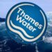 Thames Water Logo im Wasser versinkend