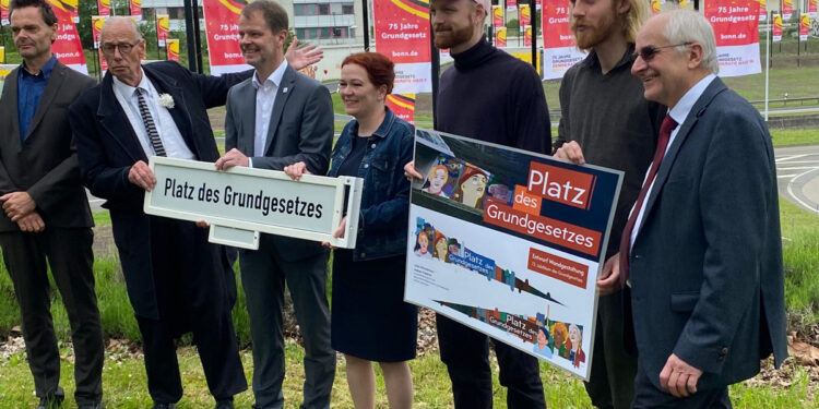 22. Mai 2024 Namenstaufe "Platz des Grundgesetzes"