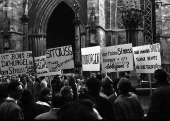 Spiegel-Affäre, Demonstration Freiburger Studenten am 16. November 1962