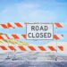 Straßenschild "Road Closed"