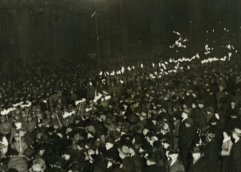 Fakelzug am Brandenburger Tor, 30.1.1933