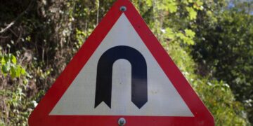 Verkehrsschild U-Turn