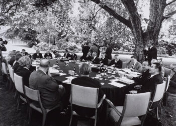 Sitzung der Großen Koalition, Juli 1967 im Garten des Palais Schaumburg