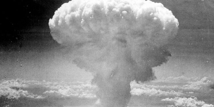 Atombomben-Explosion