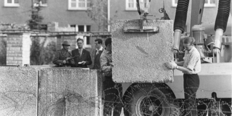 13. August 1961, Mauerbau Berlin