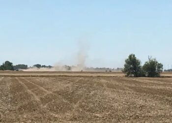 ausgetrockneter Acker