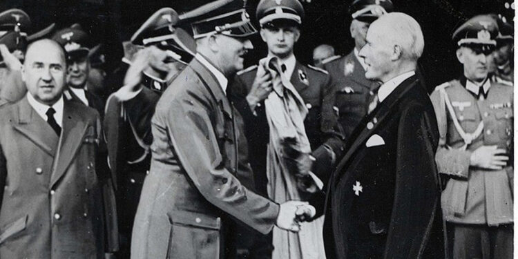 Hitler mit dem "Familienunternehmer" Gustav Krupp von Bohlen und Halbach