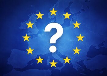 Landkarte Europas überdeckt mit der EU-Flagge. Inmitten der EU-Sterne steht ein großes Fragezeichen, AI generiert