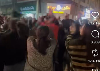 Feiernde Menschen auf den Straßen Teherans, Screenshot Instagram