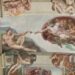 Die Erschaffung Adams, Deckenfresko von Michelangelo Buonarroti in der Sixtinischen Kapelle in Rom.