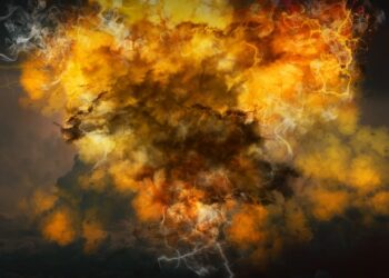 Explosion, Feuerball mit Rauch